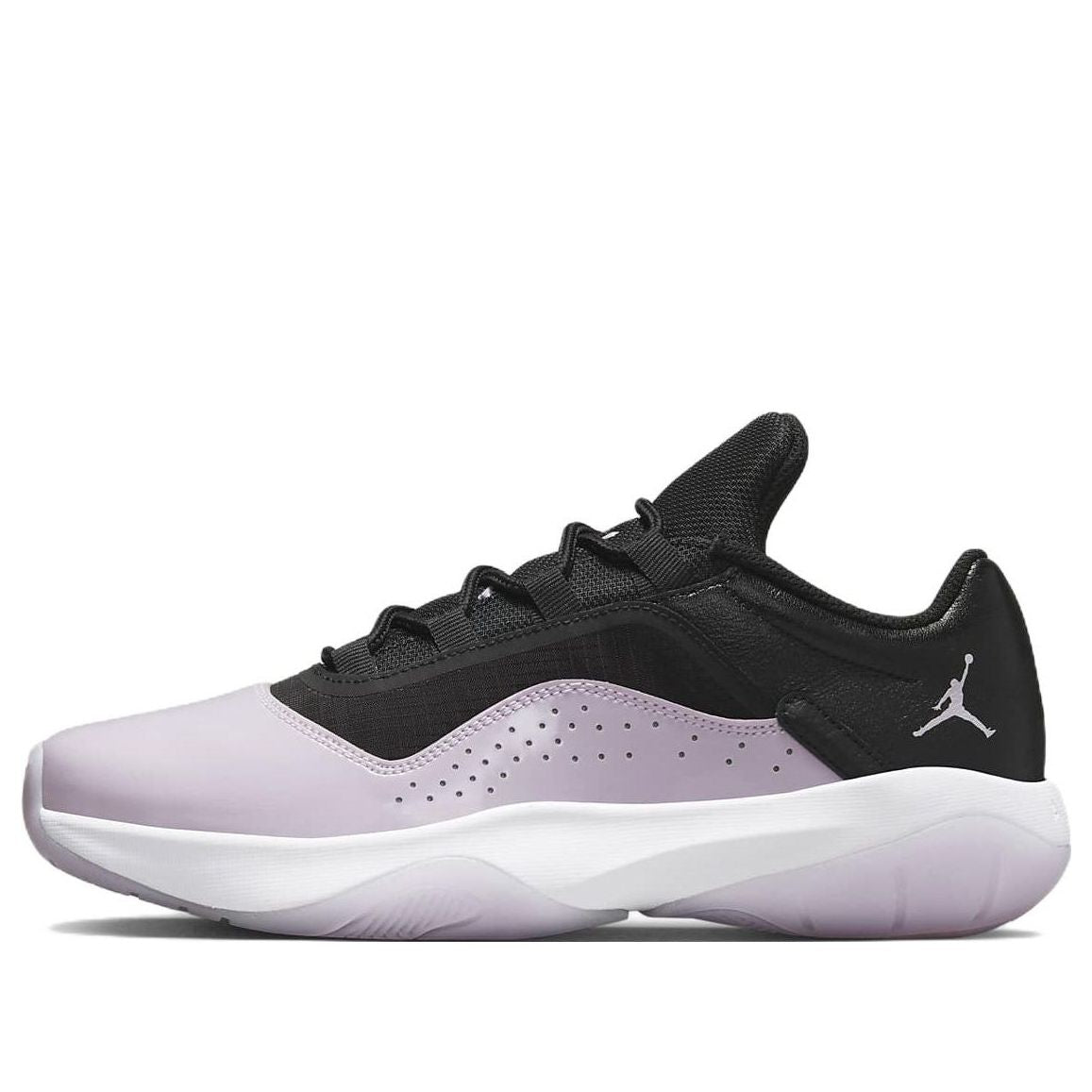(WMNS) Air Jordan 11 CMFT Low 'Black Iced Lilac'  DV2629-051 Epoch-Defining Shoes